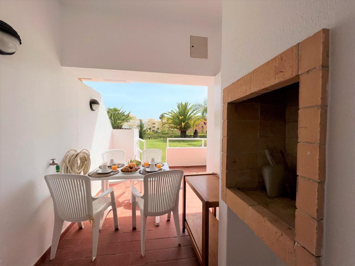 Ferienwohnung Vilamoura Typical 1 With Pool By Homing Exterior foto